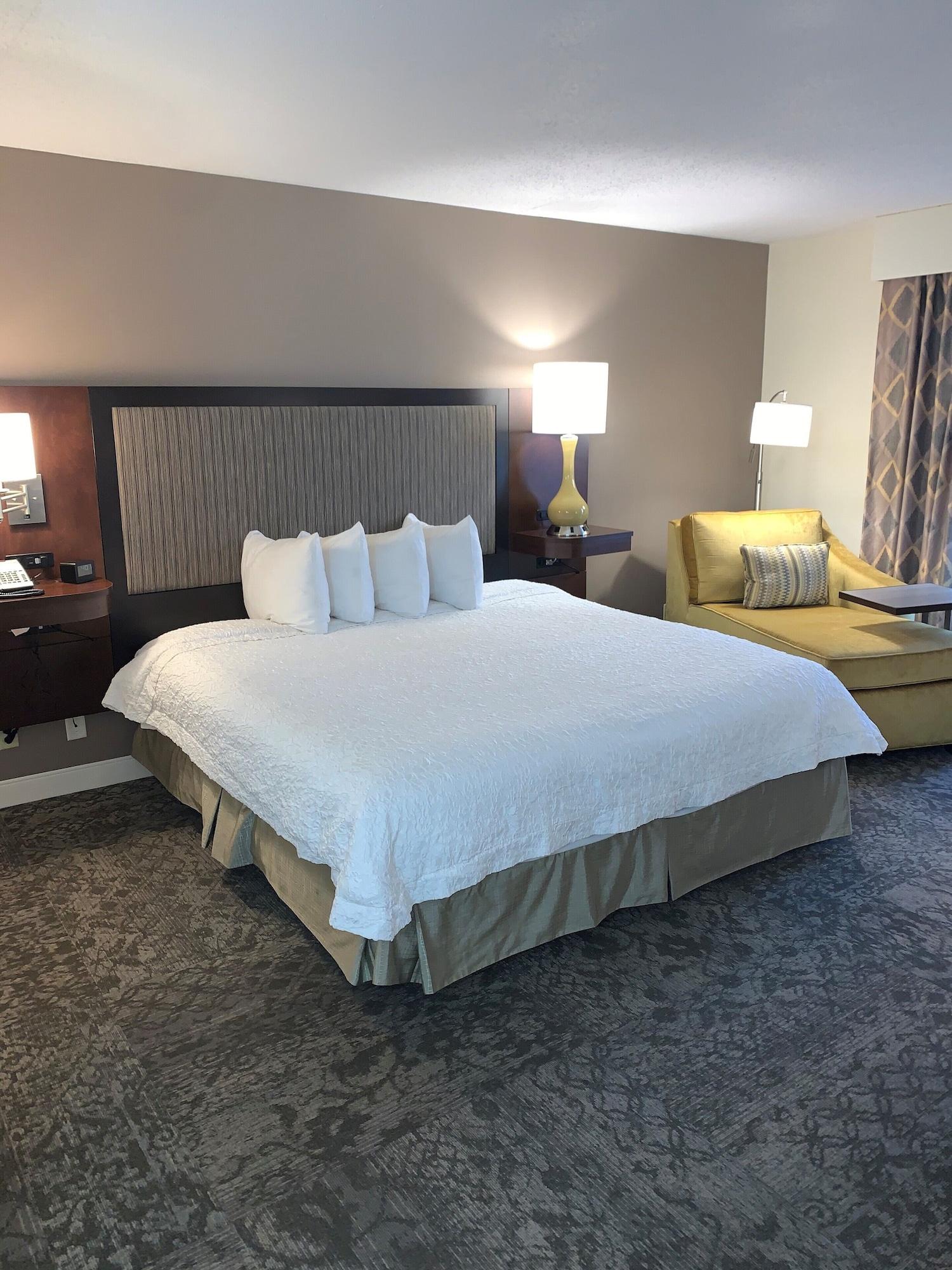Hotel Hampton & By Hilton - Rockville Centre