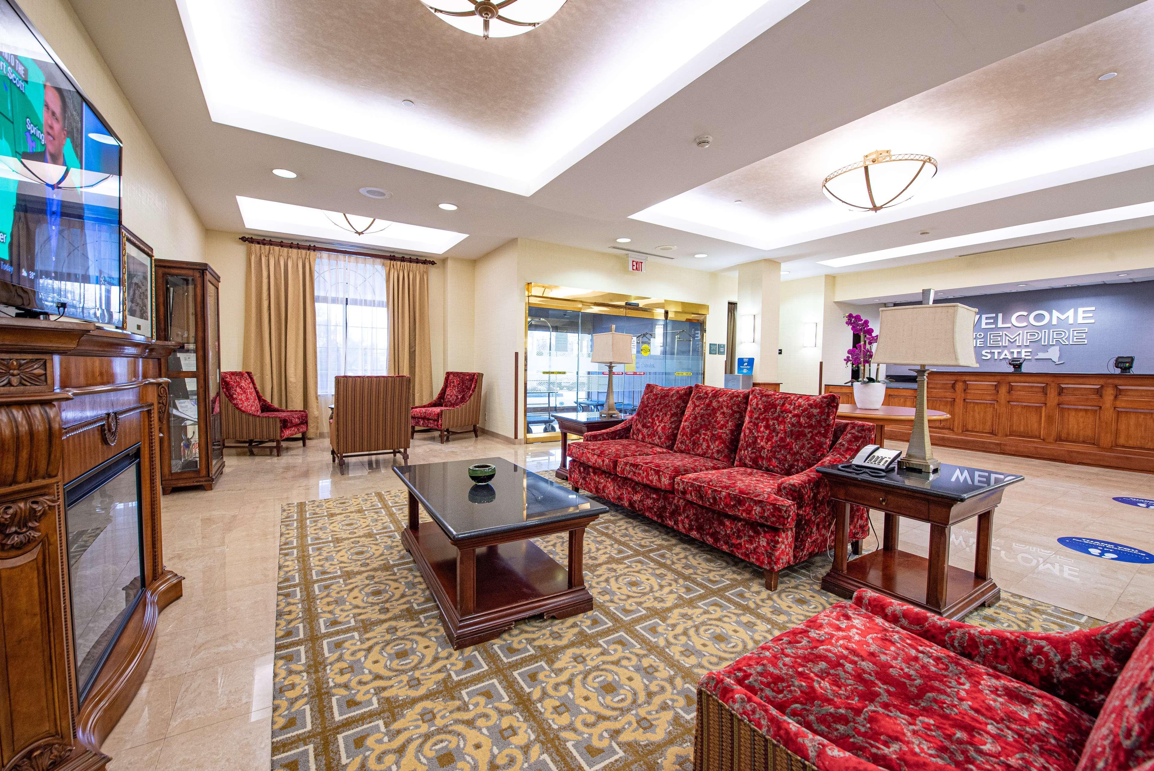 Hampton & By Hilton - Hotel 3*