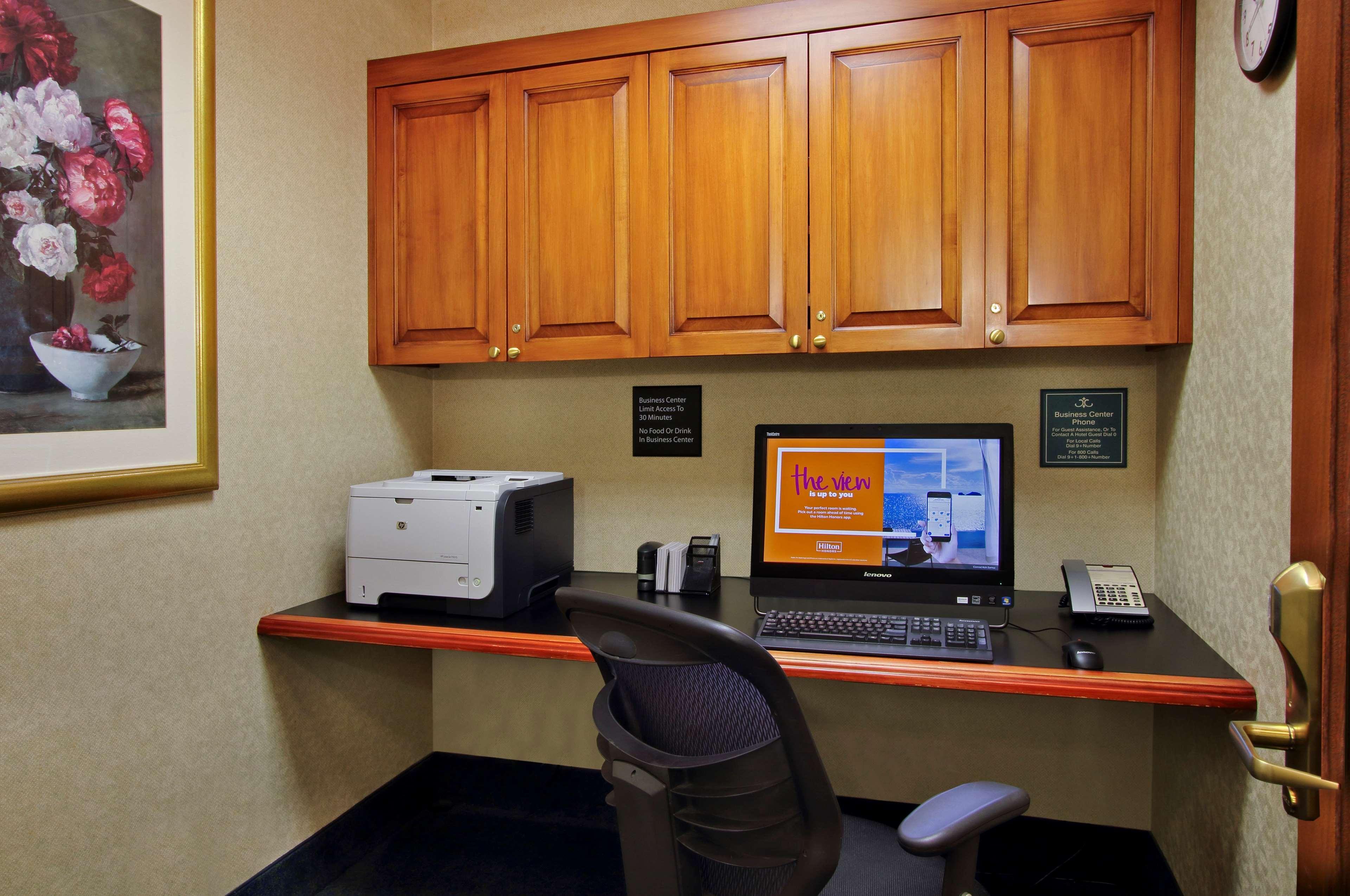 Hotel Hampton & By Hilton - Rockville Centre