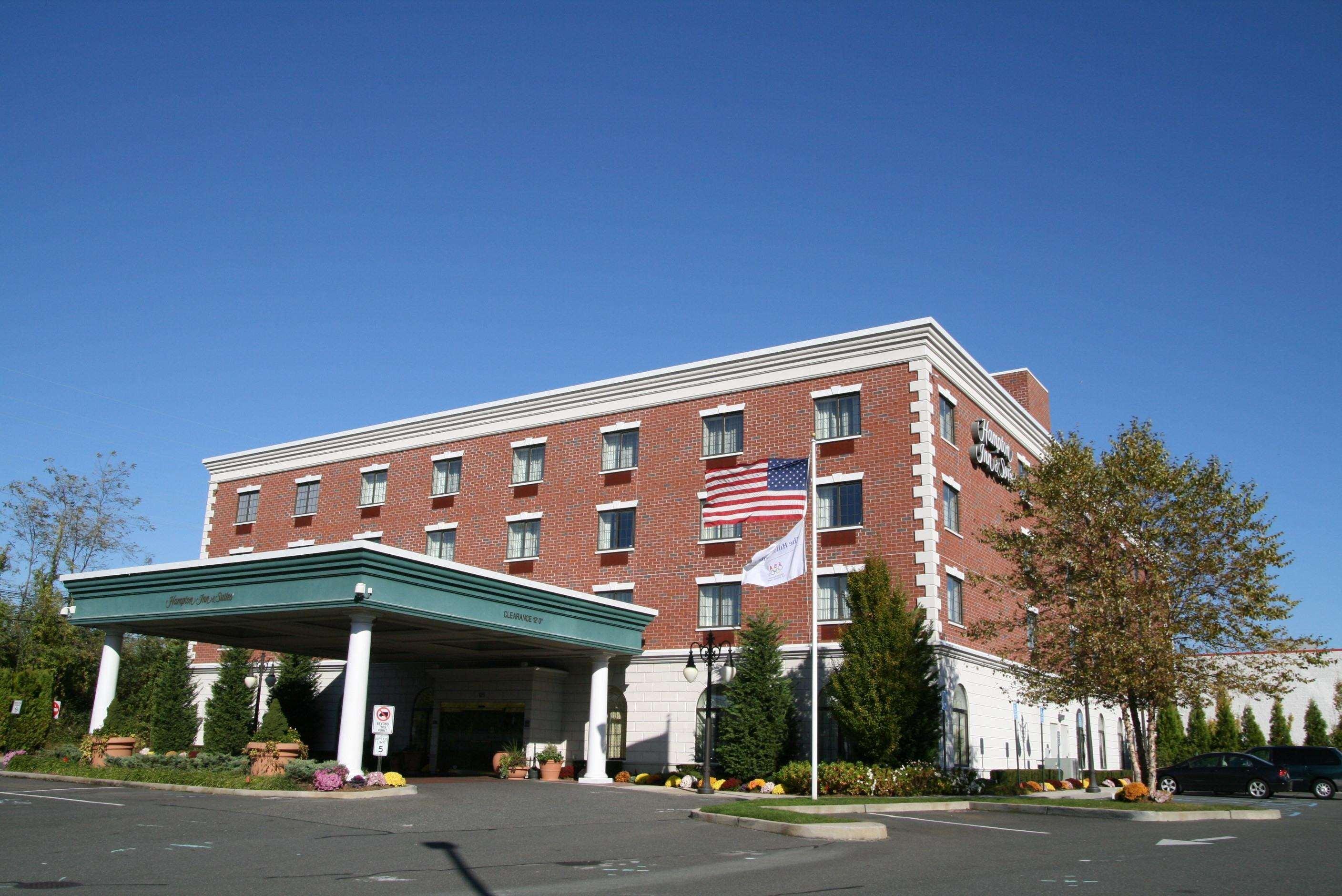 Hampton & By Hilton - Rockville Centre