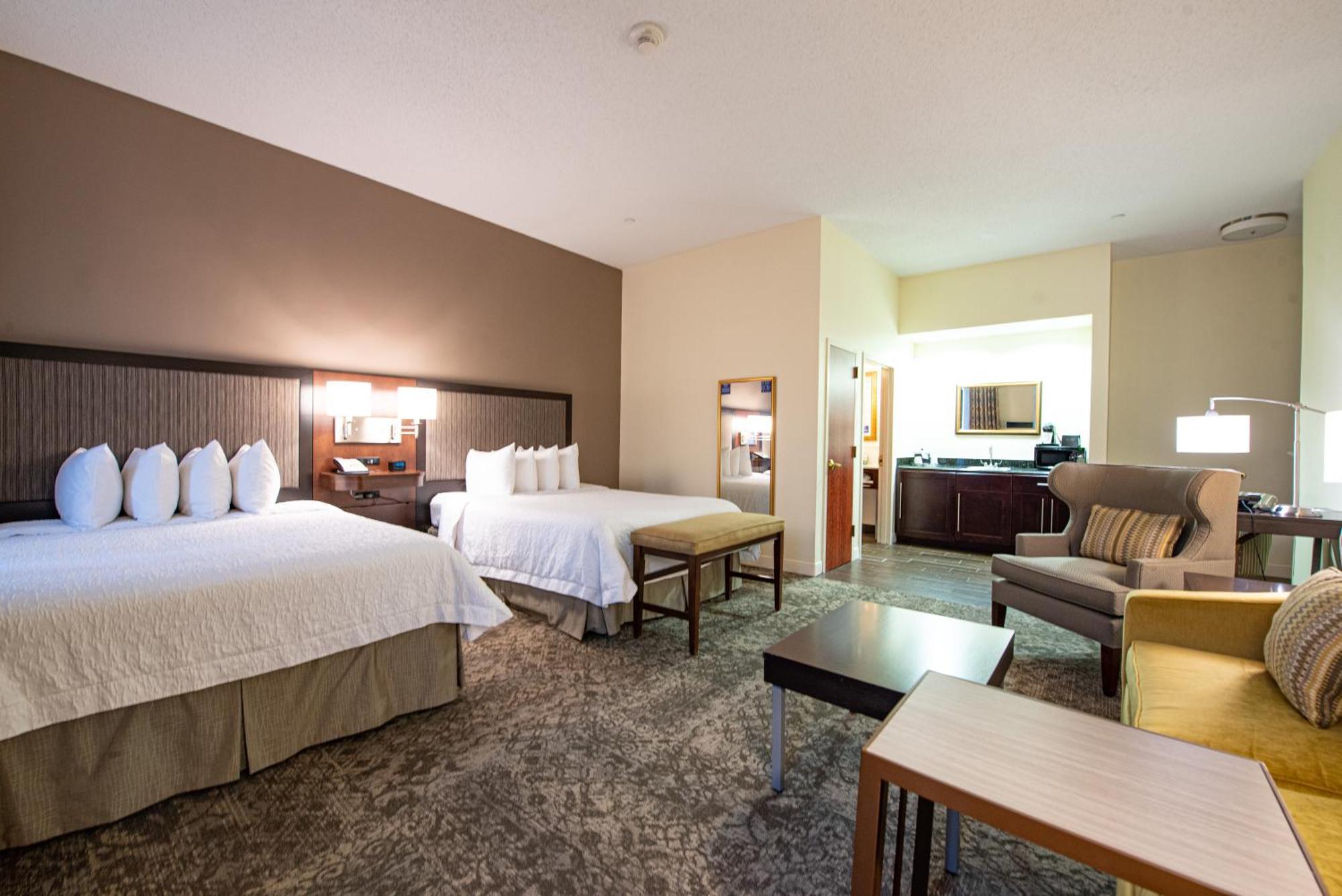 Hampton & By Hilton - 3* Rockville Centre