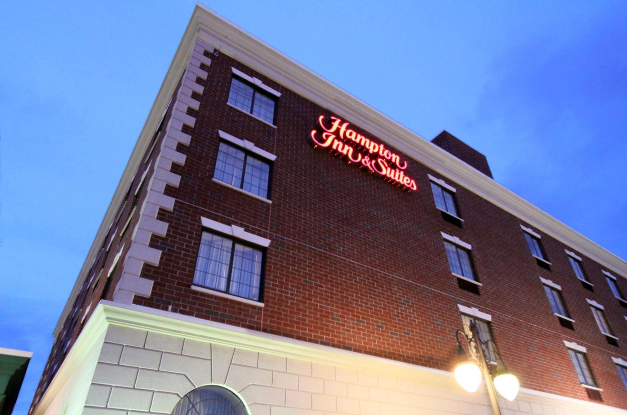Hampton & By Hilton - 3* Rockville Centre