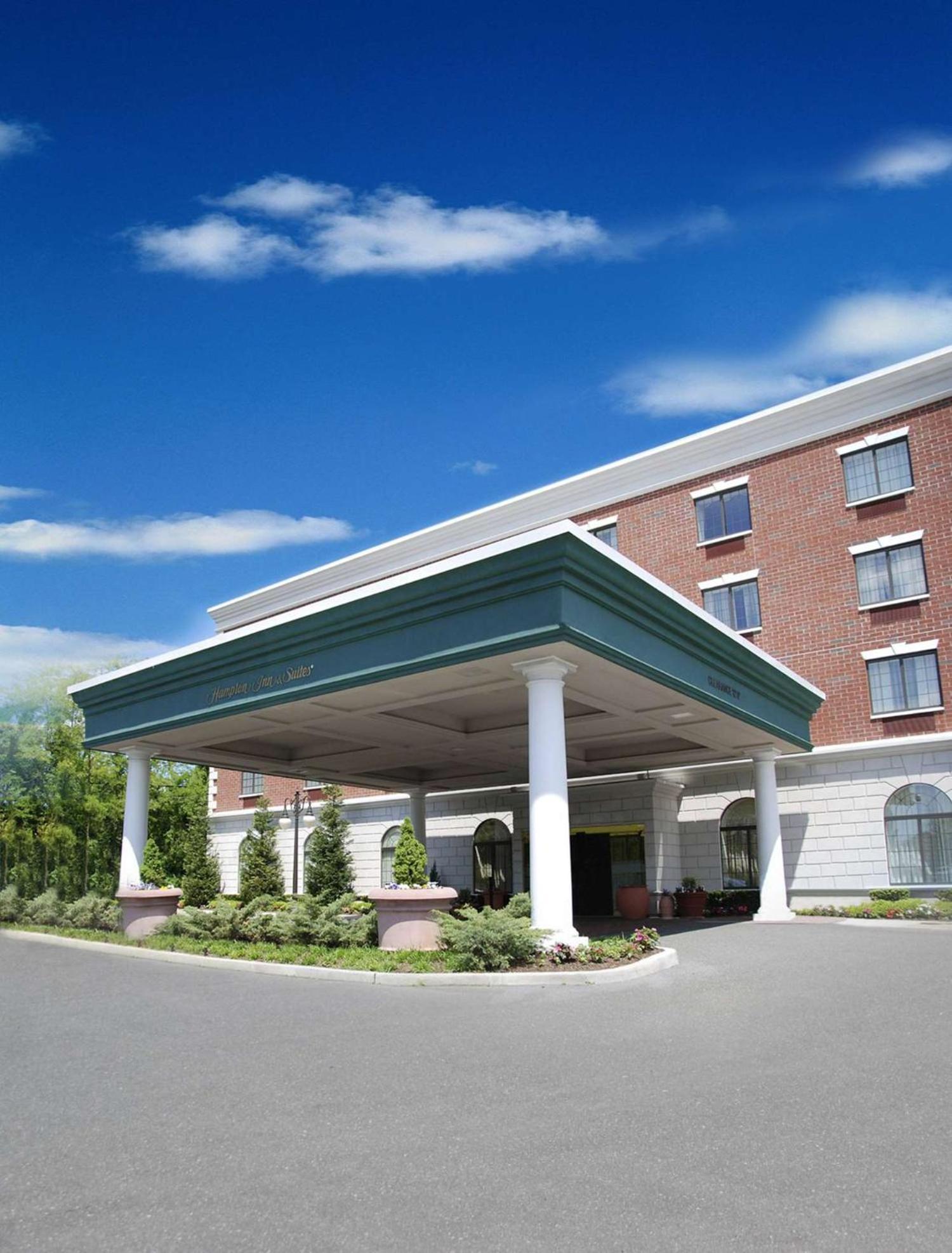 Hampton & By Hilton - Hotel 3*