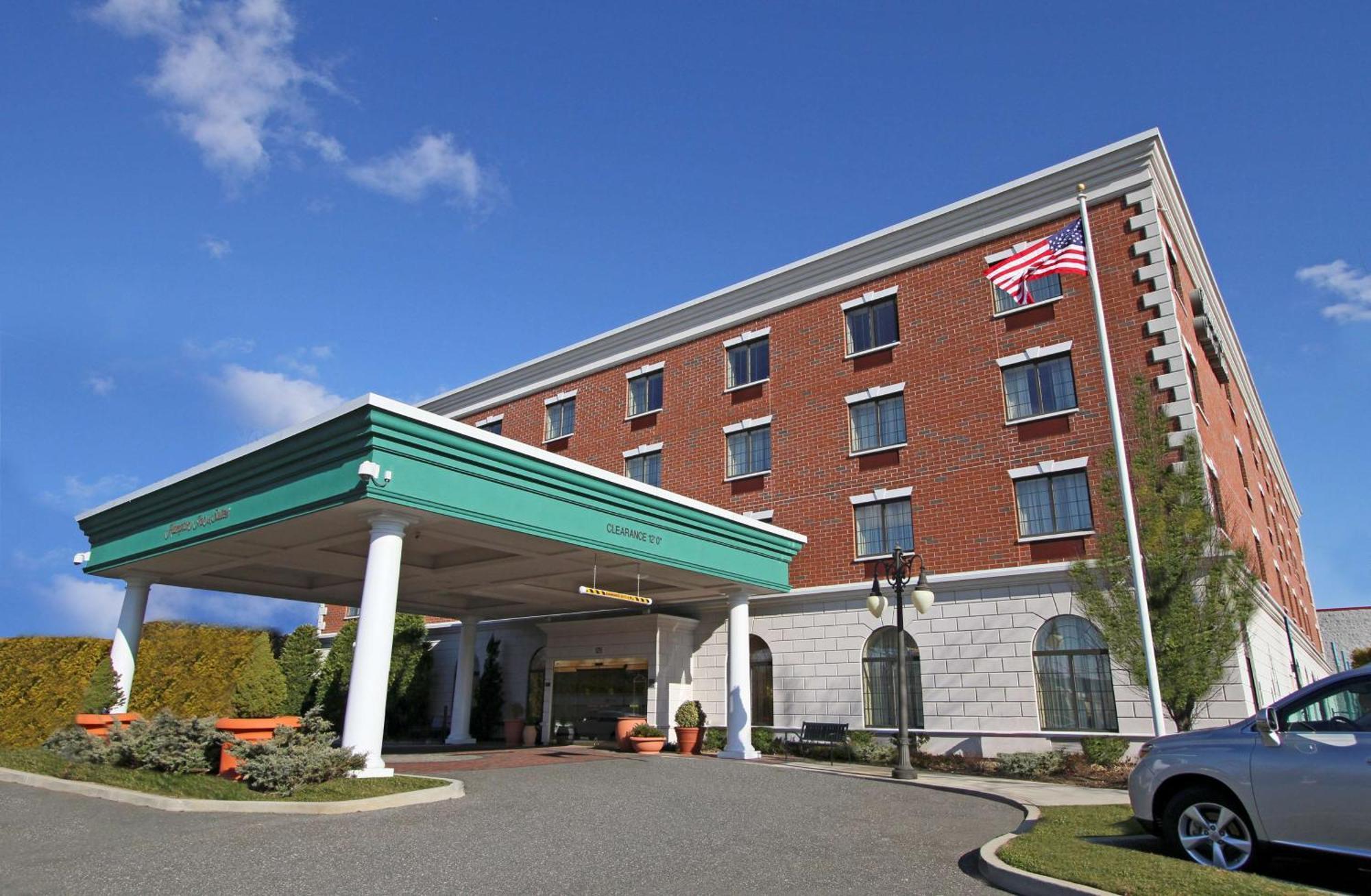 Hampton & By Hilton - Hotel Rockville Centre