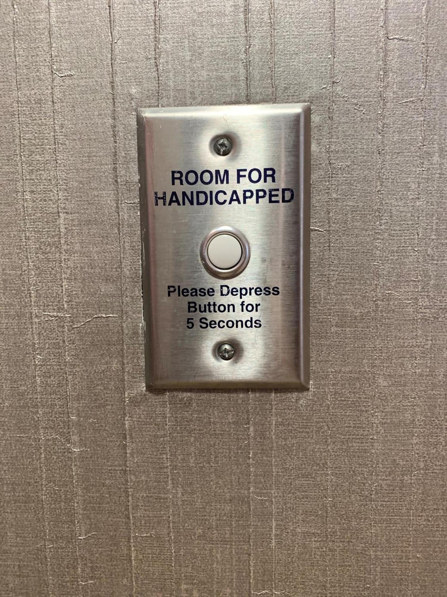 Hampton & By Hilton - Hotel