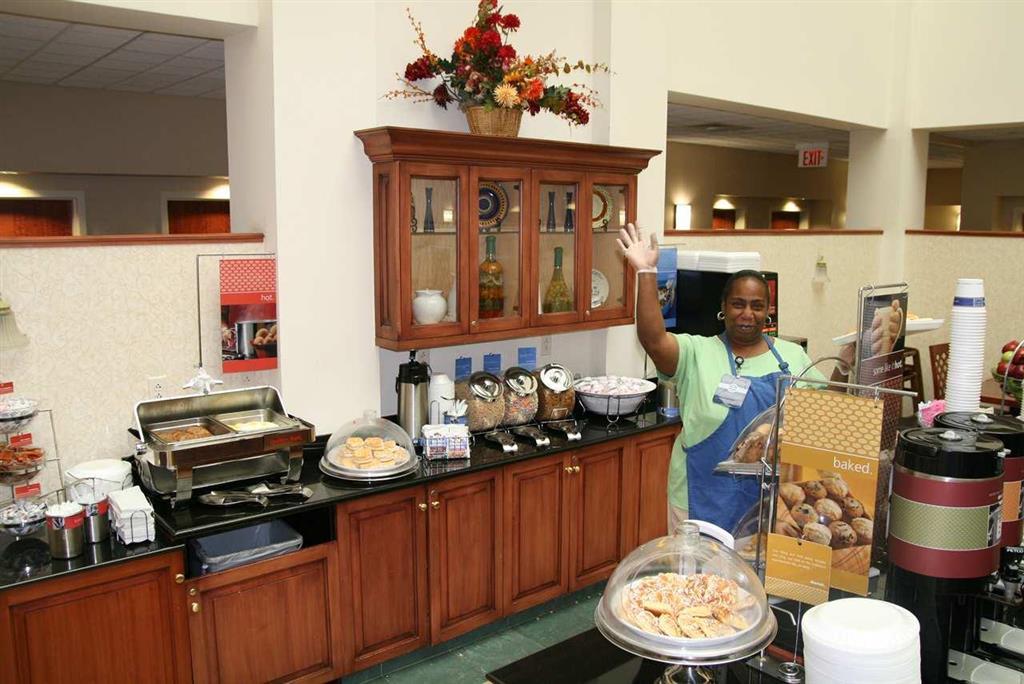 Hotel Hampton & By Hilton - Rockville Centre