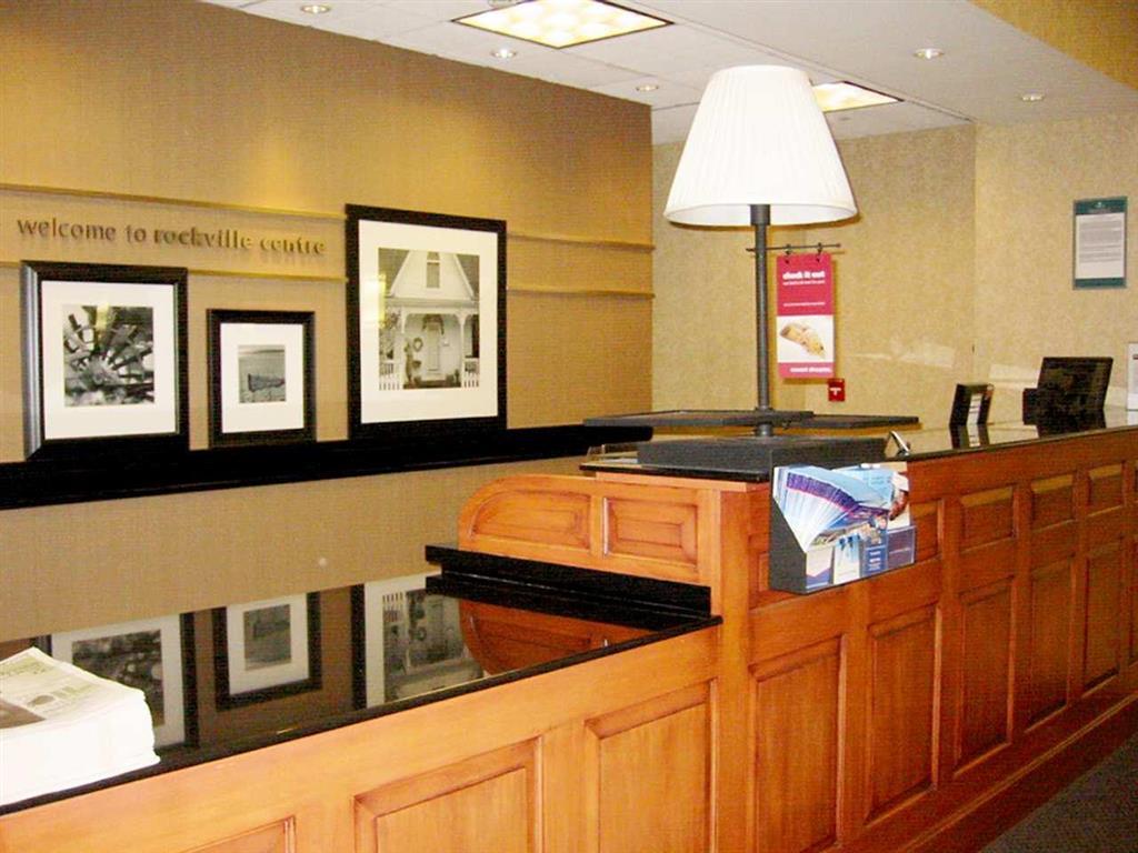 Hampton & By Hilton - 3* Rockville Centre